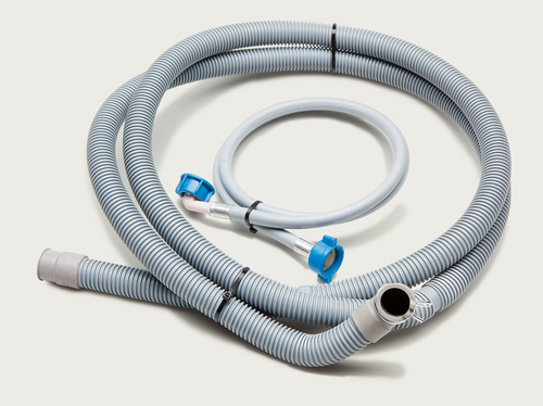 Uma mangueira de admissão nova custa entre € 4,09 e 50 euros. Uma de escoamento oscila entre € 3,90 e 20 euros.